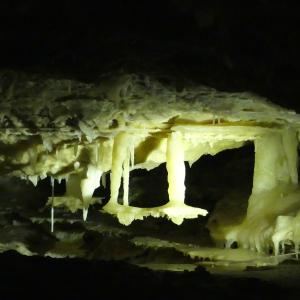 63-Ngilgi-Cave