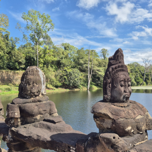 090-Angkor-Thom